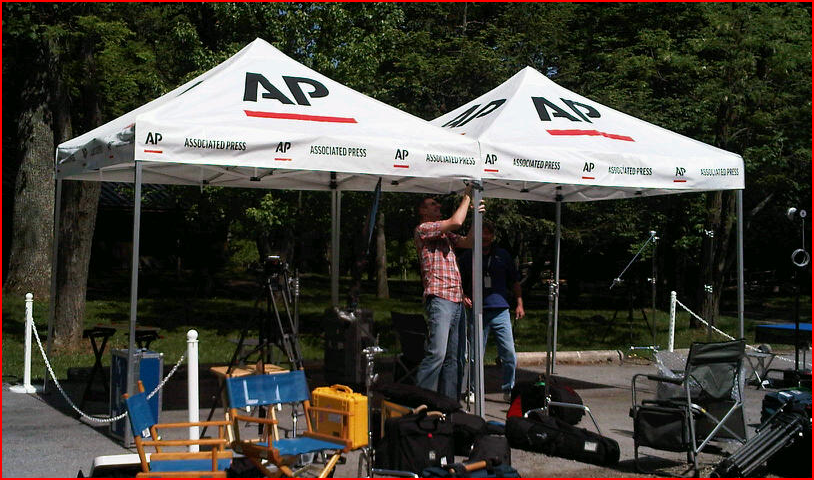 Associated Press Tent - 10x10 Gallery Image